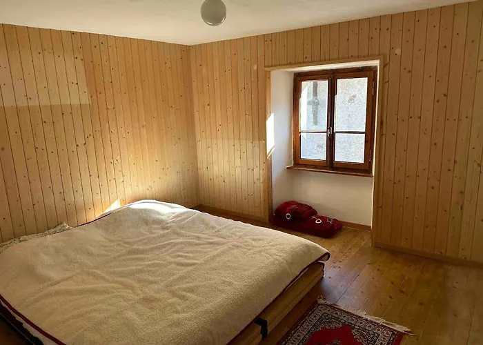 Waterfall House Tatil Evi