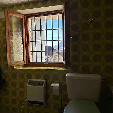 Dom wakacyjny Waterfall House